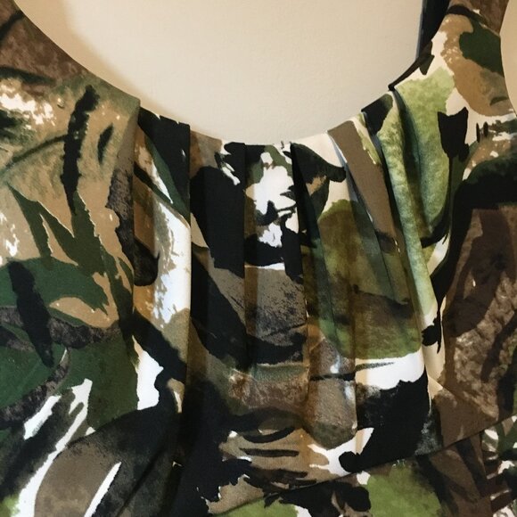 Connected Apparel Sleeveless Jungle Empress Waist Midi Dress - Picture 5 of 16